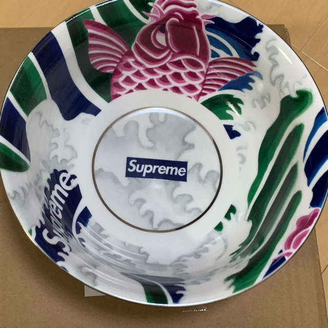 Supreme(シュプリーム)のsupreme waves ceramic bowl ボウル 丼 鉢 インテリア/住まい/日用品のキッチン/食器(食器)の商品写真