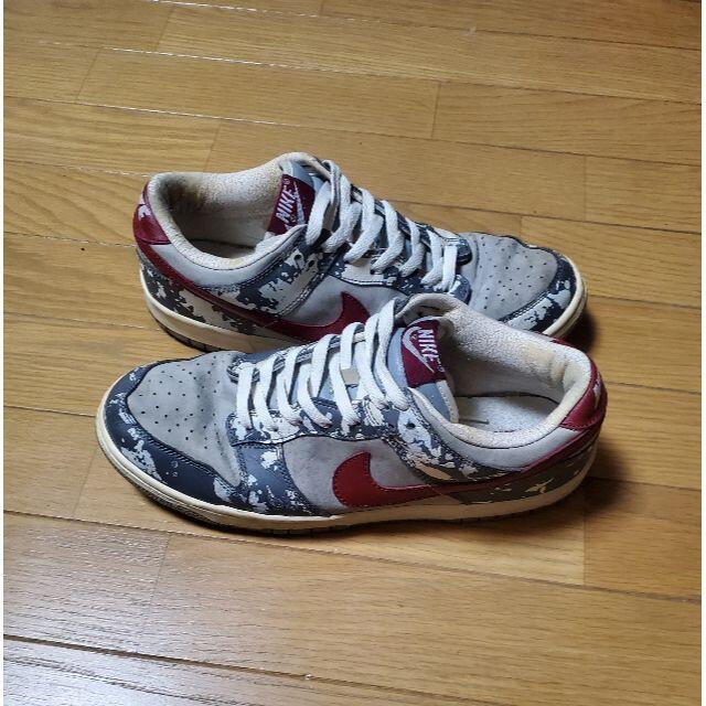 NIKE(ナイキ)の2002 NIKE DUNK LOW SPLATTER メンズの靴/シューズ(スニーカー)の商品写真