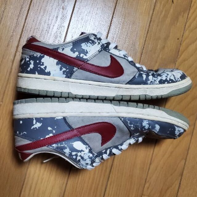 NIKE(ナイキ)の2002 NIKE DUNK LOW SPLATTER メンズの靴/シューズ(スニーカー)の商品写真