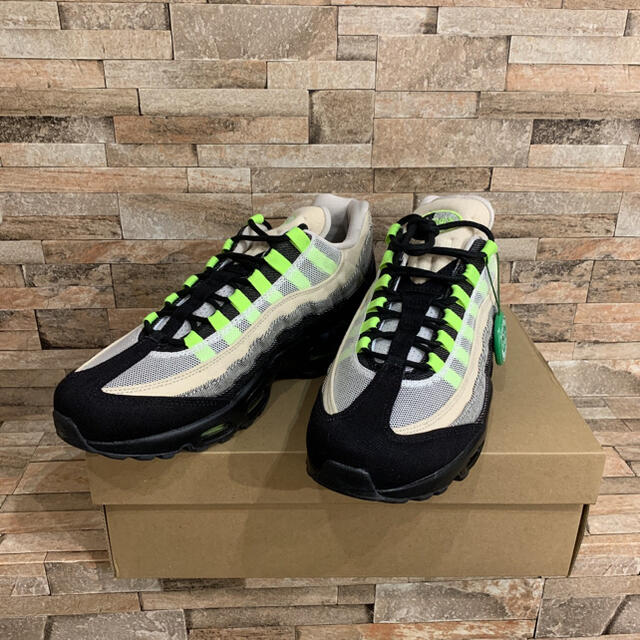 NIKE(ナイキ)のR.O様専用DENHAM ×NIKEAIRMAX95"VOLT”  メンズの靴/シューズ(スニーカー)の商品写真