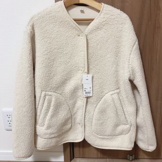 ユニクロ(UNIQLO)の新品　UNIQLO ボア　フリース　ノーカラージャケット　ユニクロ(ノーカラージャケット)