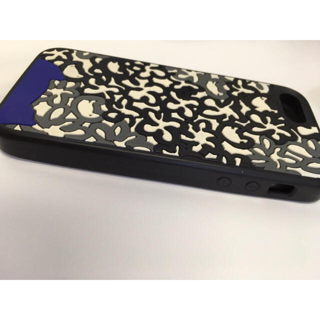 TSUMORI CHISATO(ツモリチサト)のiPhone5s・SEケース スマホ/家電/カメラのスマホアクセサリー(iPhoneケース)の商品写真