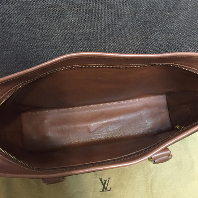 LOUIS VUITTON(ルイヴィトン)のルイヴィトン ウィークエンドPM レディースのバッグ(ショルダーバッグ)の商品写真