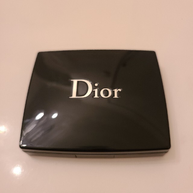 Dior ディオール ブラッシュ チークカラー533