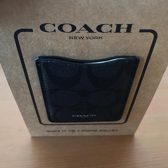 COACH(コーチ)の新品未使用☆【Coach】レザー フォン ポケット ステッカー  スマホ/家電/カメラのスマホアクセサリー(モバイルケース/カバー)の商品写真