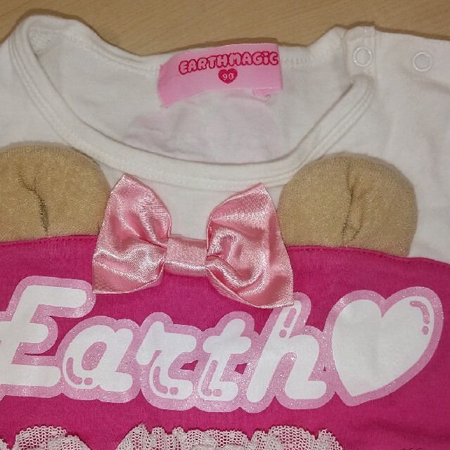 EARTHMAGIC(アースマジック)のクマ🐻耳ワンピース キッズ/ベビー/マタニティのキッズ服女の子用(90cm~)(ワンピース)の商品写真