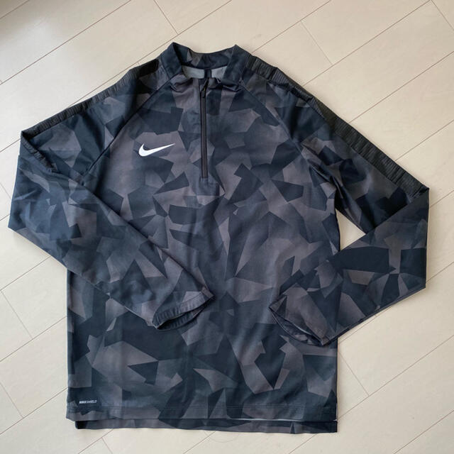 NIKE(ナイキ)のNIKE ウィンドブレーカー キッズ/ベビー/マタニティのキッズ服男の子用(90cm~)(ジャケット/上着)の商品写真