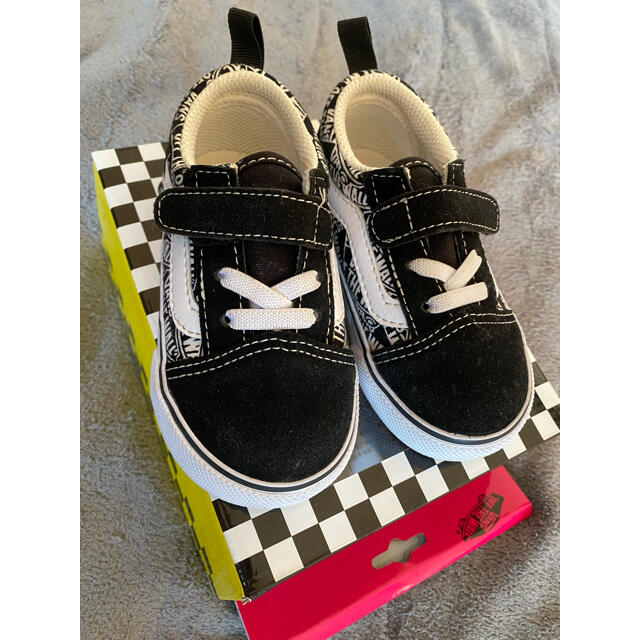 VANS(ヴァンズ)のVANS キッズシューズ キッズ/ベビー/マタニティのベビー靴/シューズ(~14cm)(スニーカー)の商品写真