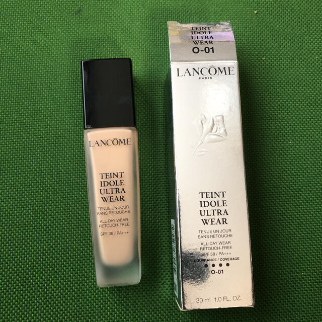 LANCOME(ランコム)のランコムタンイドルウルトラウェアリキッド0-01 コスメ/美容のベースメイク/化粧品(ファンデーション)の商品写真