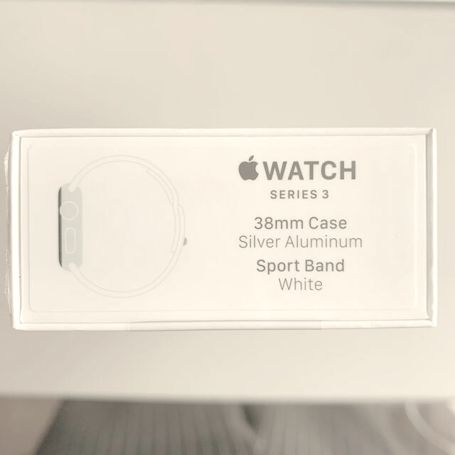 Apple Watch(アップルウォッチ)の【新品未開封】APPLE WATCH SERIES3 38mmGPS white メンズの時計(腕時計(デジタル))の商品写真