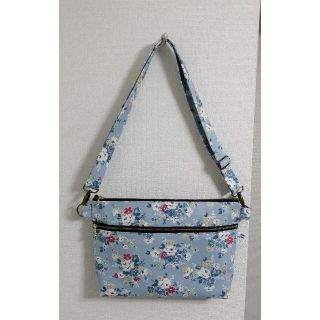 キャスキッドソン(Cath Kidston)の花柄ショルダーバック　キャスキッドソン　ハンドメイド(バッグ)