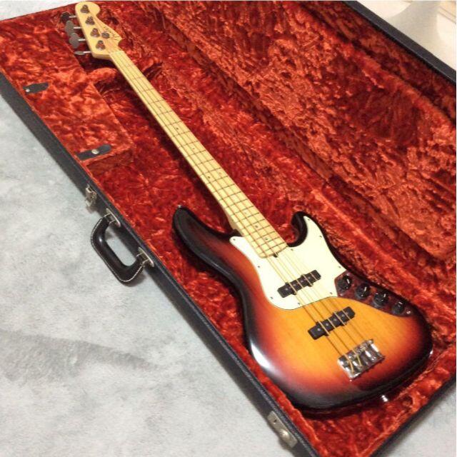 ベース　フェンダー　アメリカンデラックスジャズベース　Fender