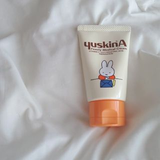 ユースキン(Yuskin)のユースキンA ミッフィーチューブ(60g)(ハンドクリーム)