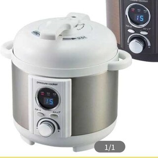 コイズミ(KOIZUMI)のLIVCETRA（リブセトラ）ミニ電気圧力鍋 ホワイト(調理機器)