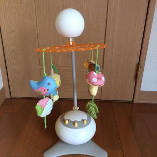 コンビ(combi)のメロディいっぱい！みまもりセンサーメリー(オルゴールメリー/モービル)