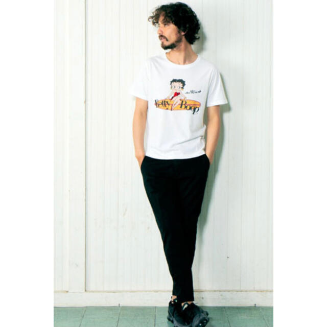 AKM(エイケイエム)のダボロ  ベティー　Tシャツ　daboro Betty レディースのトップス(Tシャツ(半袖/袖なし))の商品写真
