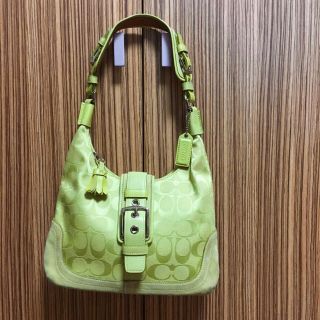 コーチ(COACH) シグネチャー ハンドバッグ(レディース)（グリーン