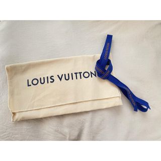ルイヴィトン(LOUIS VUITTON)のLOUIS VUITTON カバー袋・リボンセット(ショップ袋)