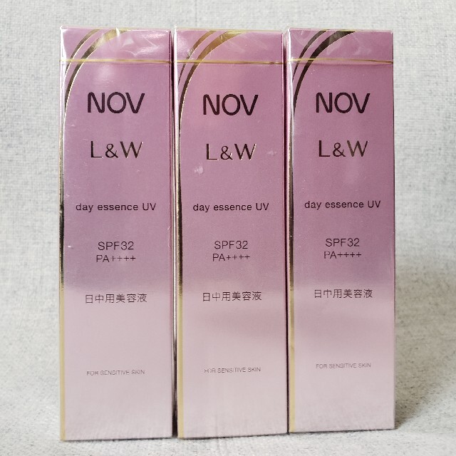 NOV(ノブ)のノブ L&W デイエッセンス 日中用美容液 30g コスメ/美容のスキンケア/基礎化粧品(美容液)の商品写真