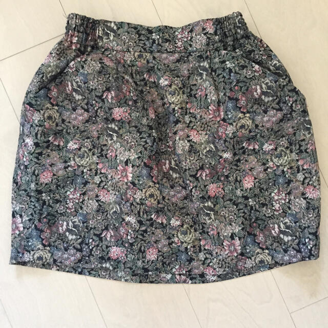 SLOBE IENA(スローブイエナ)のスローブイエナ スカート レディースのスカート(ひざ丈スカート)の商品写真