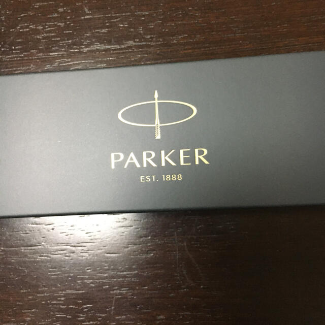 Parker(パーカー)の      新品　PARKERのボールペン  インテリア/住まい/日用品の文房具(ペン/マーカー)の商品写真