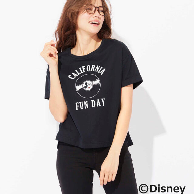 Disney(ディズニー)の【Disney】ディズニーデザインプリントTシャツ(ミッキー)z61 レディースのトップス(Tシャツ(半袖/袖なし))の商品写真