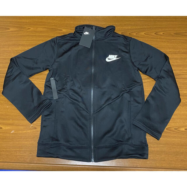 NIKE(ナイキ)のNIKEナイキトレーナージャージ上下セット　160 キッズ/ベビー/マタニティのキッズ服男の子用(90cm~)(その他)の商品写真