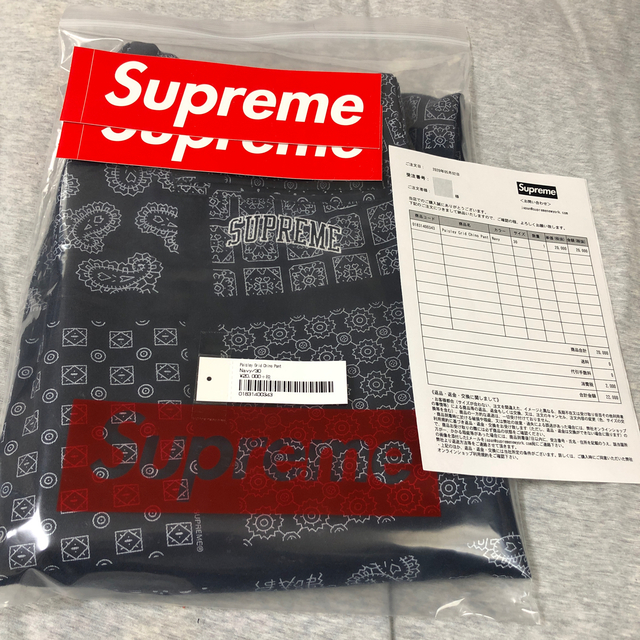 Supreme(シュプリーム)のsupreme paisley grid chino pant navy 30 メンズのパンツ(チノパン)の商品写真