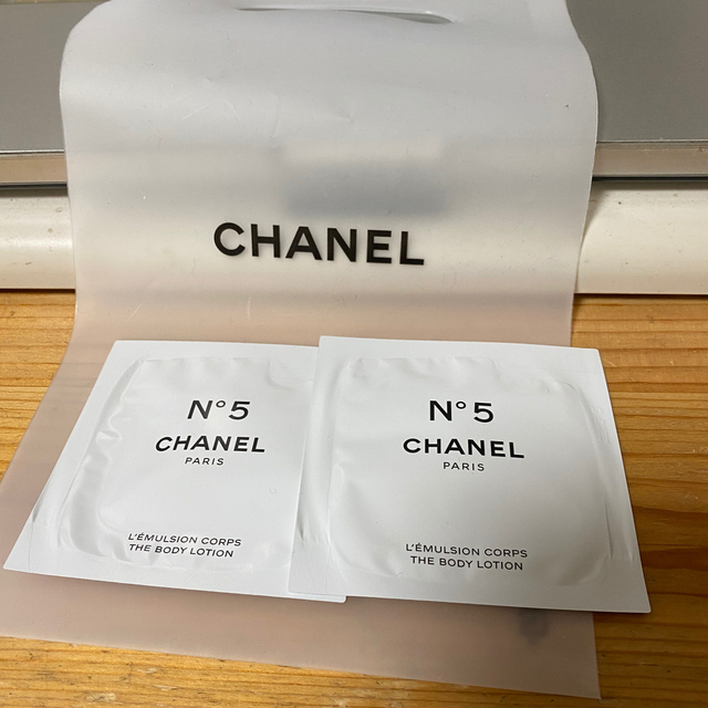 CHANEL(シャネル)のシャネル　ガブリエル シャネルシャワージェル新品未開封 コスメ/美容の香水(香水(女性用))の商品写真