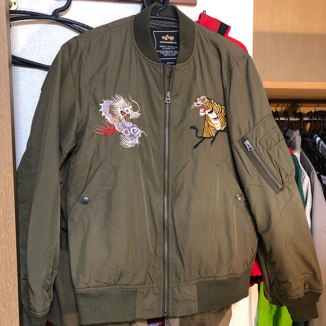 アルファ ALPHA INDUSTRIES 刺繍 スカジャン風ma-1 | フリマアプリ ラクマ アルファ ALPHA INDUSTRIES 刺繍 スカジャン風ma-1 | フリマアプリ ラクマ