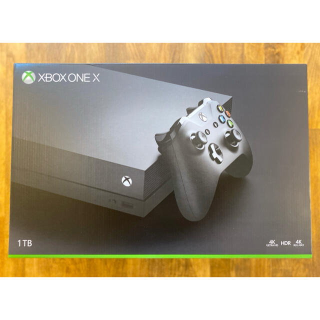 Xbox One X (1TB) CYV-00015