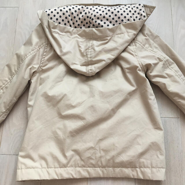 PETIT BATEAU(プチバトー)のプチバトー　ベージュ　コート　108cm キッズ/ベビー/マタニティのキッズ服女の子用(90cm~)(コート)の商品写真