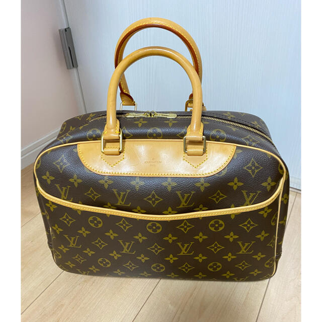 注目ショップ LOUIS VUITTON - 美品・ルイヴィトン モノグラム