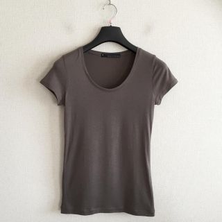 マルティニークルコント(martinique Le Conte)のマルティニーク♡カーキー色の丸首Tシャツ(Tシャツ(半袖/袖なし))