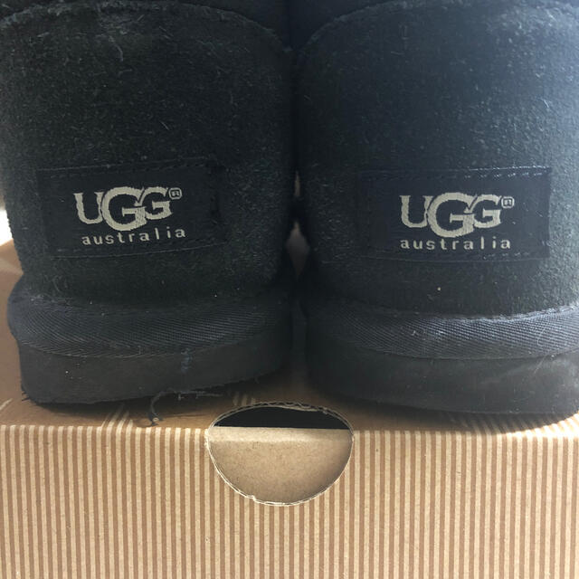 UGG(アグ)のUGG ブラック　US6  レディースの靴/シューズ(ブーツ)の商品写真