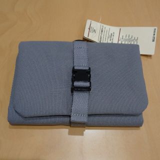 ムジルシリョウヒン(MUJI (無印良品))の無印　吊るせるケース(旅行用品)