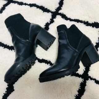 ザラ(ZARA)のZARA ブーツ(ブーツ)