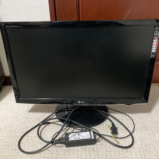 液晶モニター　24インチ　LG