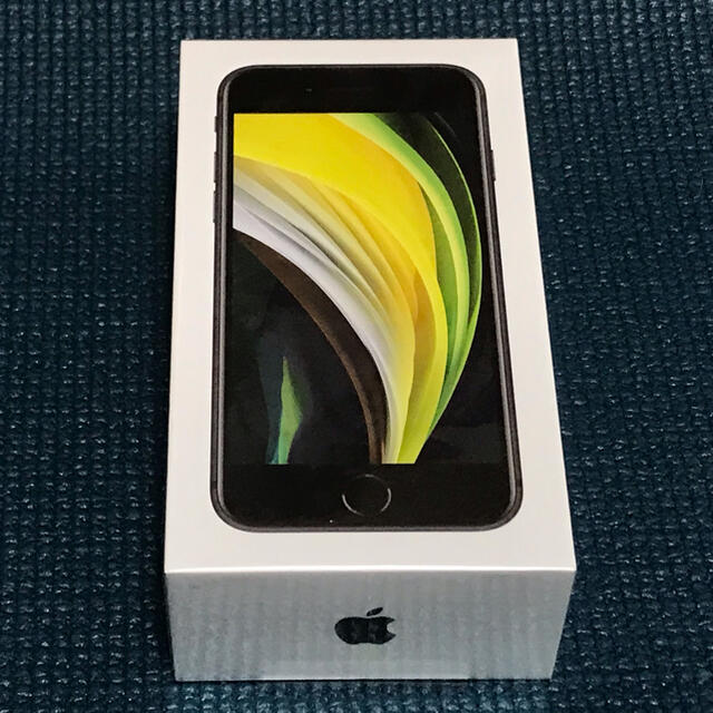 iphone se 64 GB ブラック 新品 未開封 simフリー