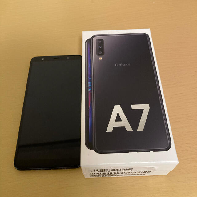 スマートフォン/携帯電話galaxy A7 64GB simフリー  ブラック