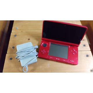 ニンテンドー3DS(ニンテンドー3DS)の3DS 本体  フレアレッド  充電器付き(携帯用ゲーム機本体)