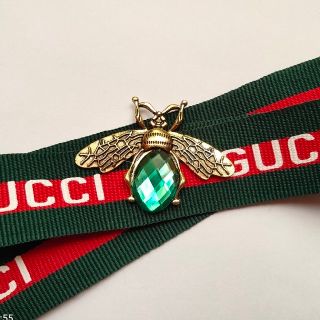 グッチ(Gucci)の蜂ブローチパーツ2個セット(各種パーツ)