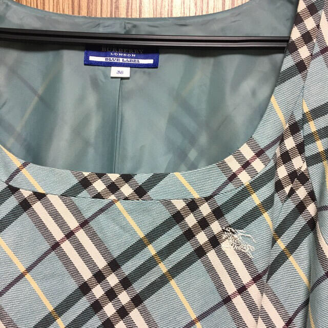 BURBERRY BLUE LABEL(バーバリーブルーレーベル)のBurberry blue labelノースリーブ　ワンピース レディースのワンピース(ひざ丈ワンピース)の商品写真