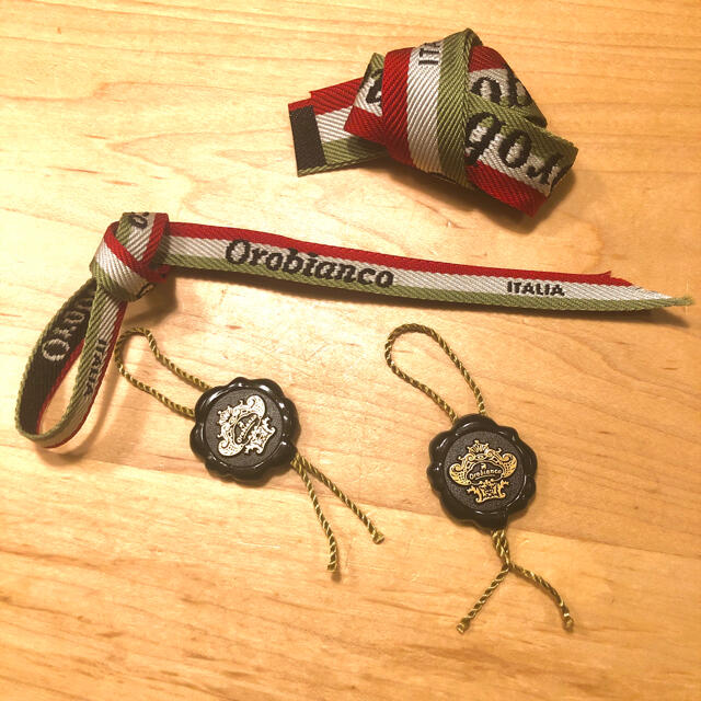 Orobianco(オロビアンコ)のオロビアンコ　リボン／チャーム(付属品) メンズのバッグ(その他)の商品写真