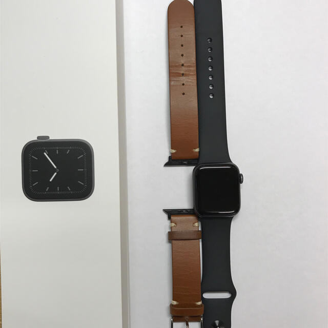 apple watch series5 GPS  ４０mm（本革ベルト付）