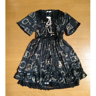 アクシーズファム(axes femme)の処分新品 axes femme アンティーク柄サテンワンピース アクシーズファム(ひざ丈ワンピース)