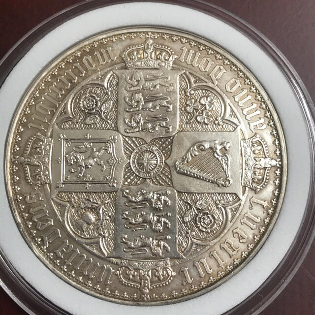 1847年 イギリス ヴィクトリア女王 ゴシック クラウン銀貨 アンデシモ ...