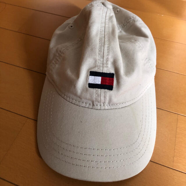 TOMMY HILFIGER(トミーヒルフィガー)のTOMMY HILFIGER キャップ　ベージュ レディースの帽子(キャップ)の商品写真