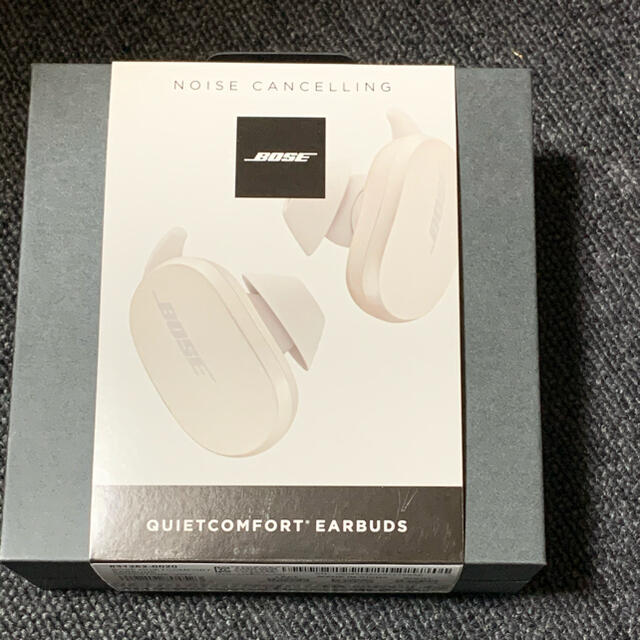 BOSE(ボーズ)の新品未使用 Bose Quietcomfort Earbuds ホワイト スマホ/家電/カメラのオーディオ機器(ヘッドフォン/イヤフォン)の商品写真