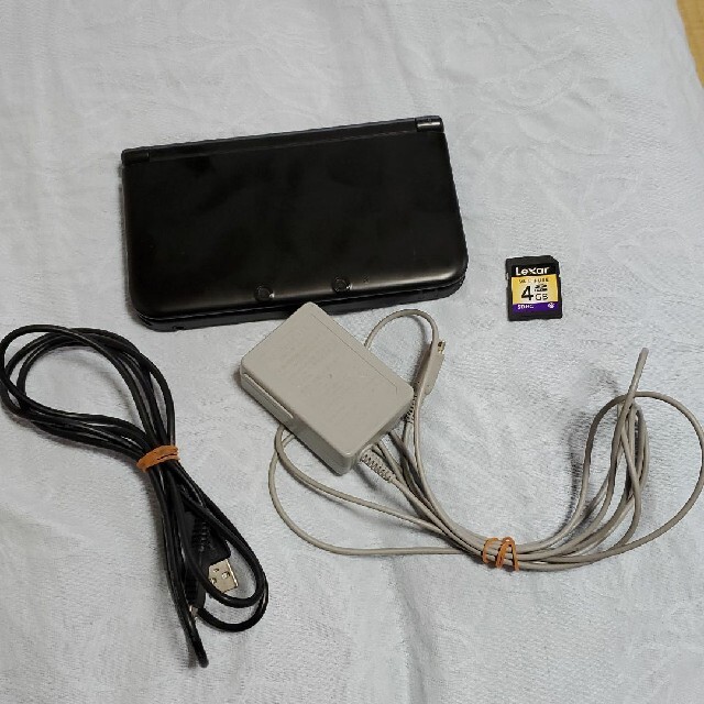 ニンテンドー3DS(ニンテンドー3DS)の偽トロキャプチャー付き　ニンテンドー3DS LL ブラック エンタメ/ホビーのゲームソフト/ゲーム機本体(携帯用ゲームソフト)の商品写真